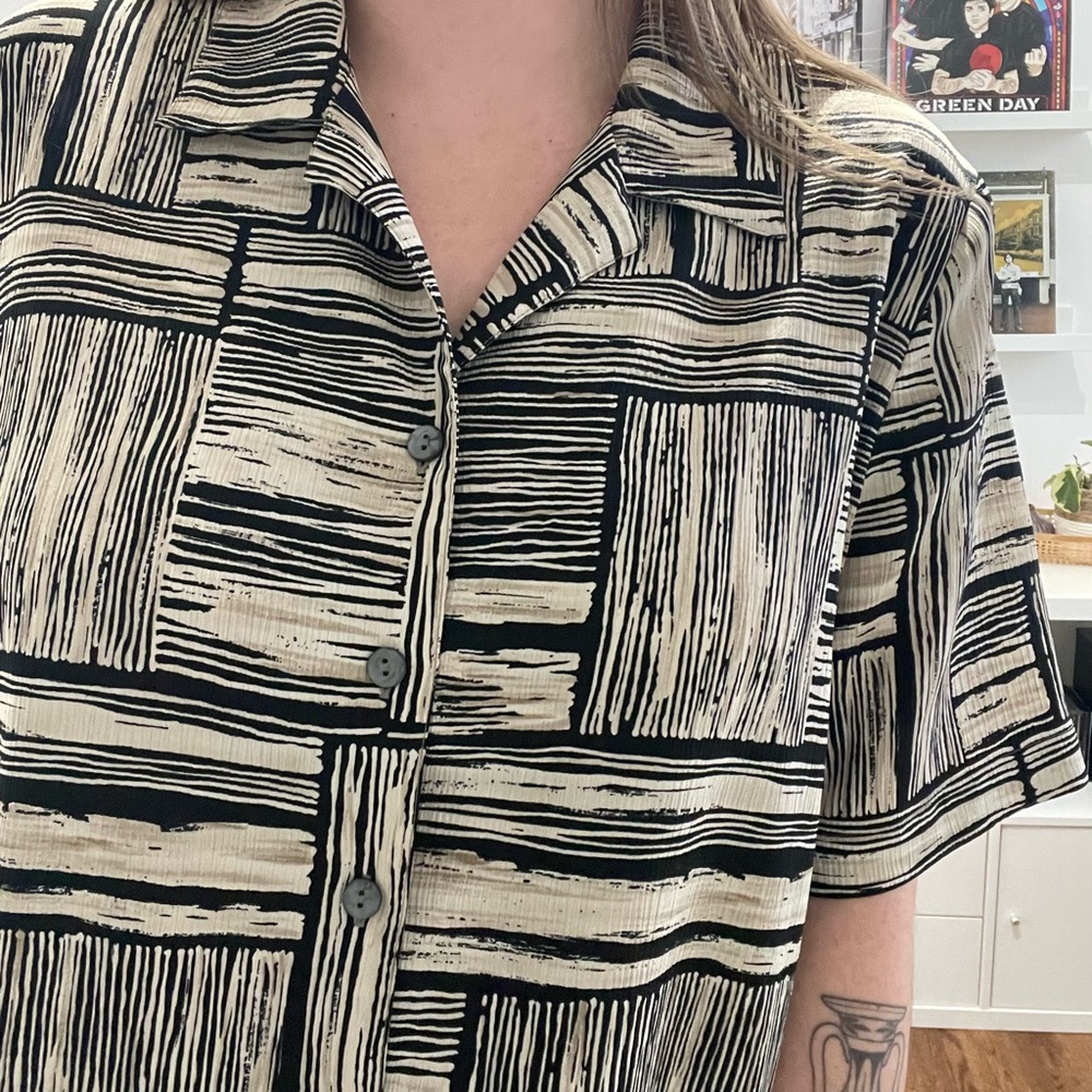 Men's Black and Cream Patterned Shirt